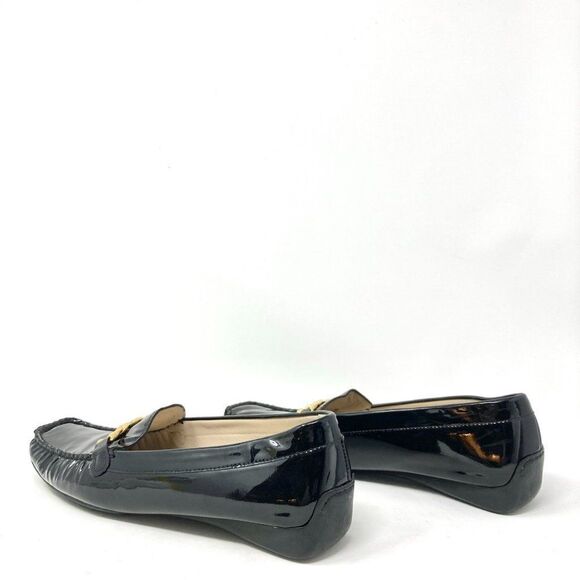 St John Pinch Pleat Patent Leather Driving Loafers w/ Gold Chain 8.5 - Picture 8 of 9